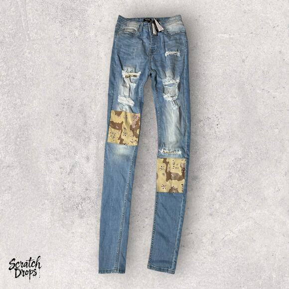 NWT Boohoo Man Light Wash Jeans 30x38 - Picture 1 of 3